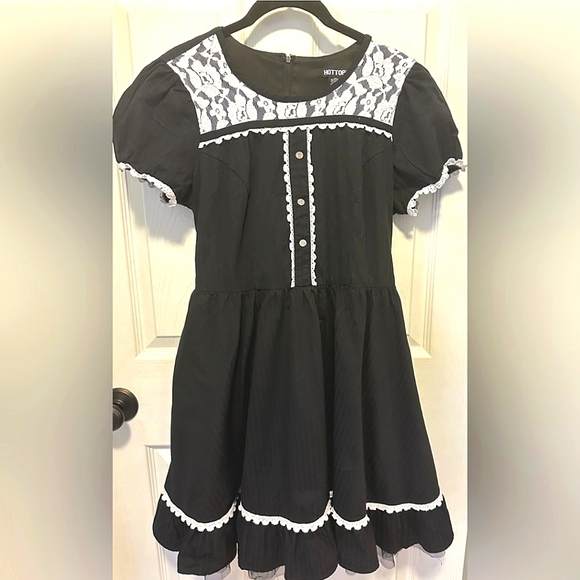 Hot Topic Dresses & Skirts - Hot Topic Wednesday Addams dress